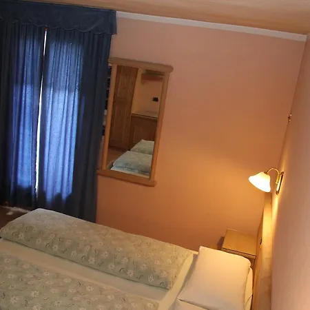 Caravasc Hotel