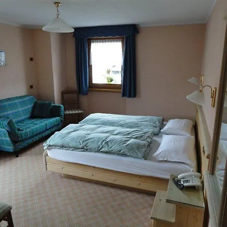 Caravasc Hotel 3*